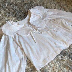 ZARA White Long Sleeve Blouse with Ruffle/Flower Collar 💓